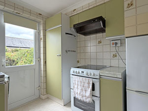 Photo 6- click for photo gallery